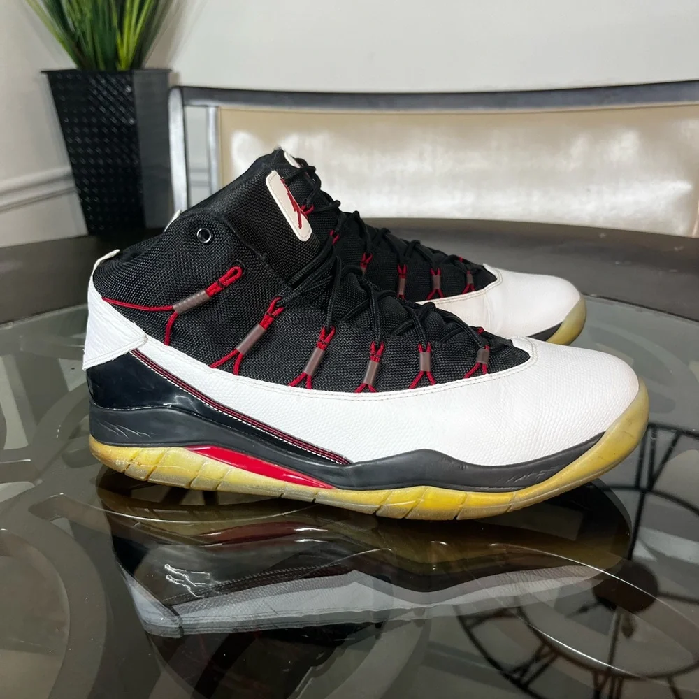 Nike Air Jordan Prime Flight Men Shoes Size 12, White/Gym Red/Black